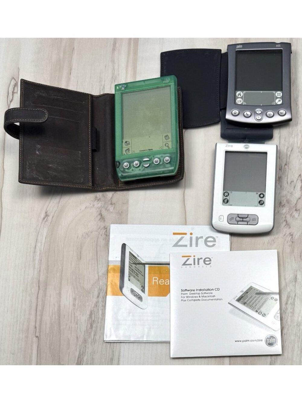 PALM PILOT Lot 3 Visor (Works) Zire (Untested +Installation CD) M515 (For Parts)